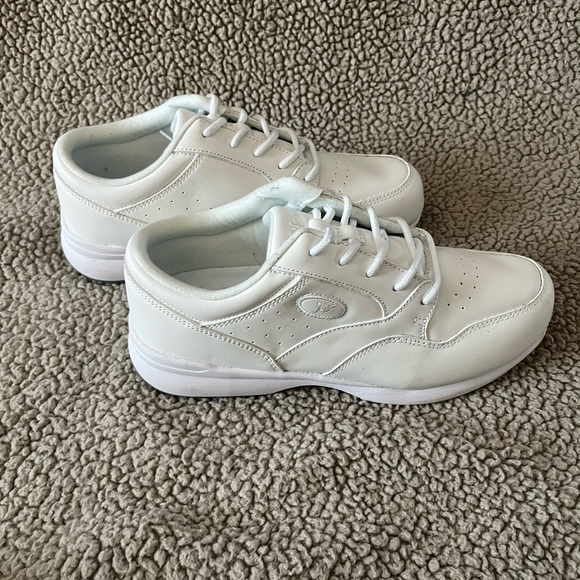 Size 7 Brand new white runners - Picture 5 of 9